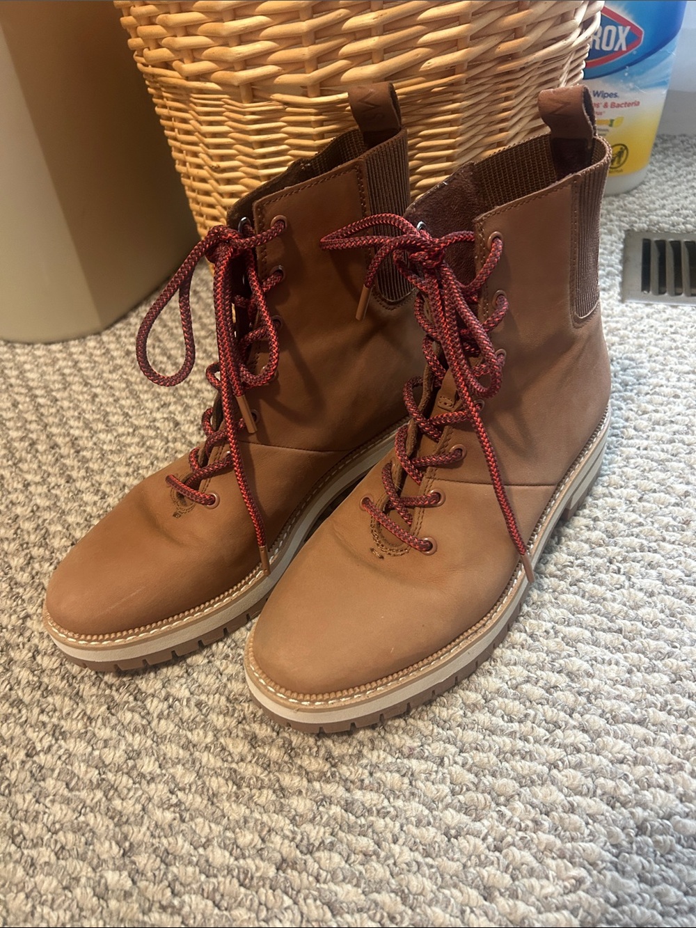 Tom’s Brown Lace-Up Boots with Red Laces